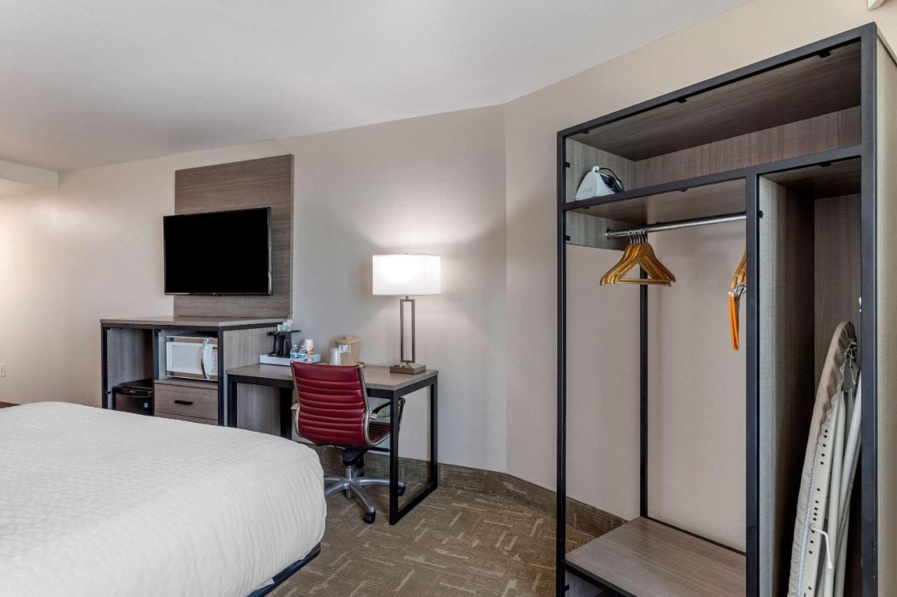 Clarion Pointe Galveston Seawall מראה חיצוני תמונה